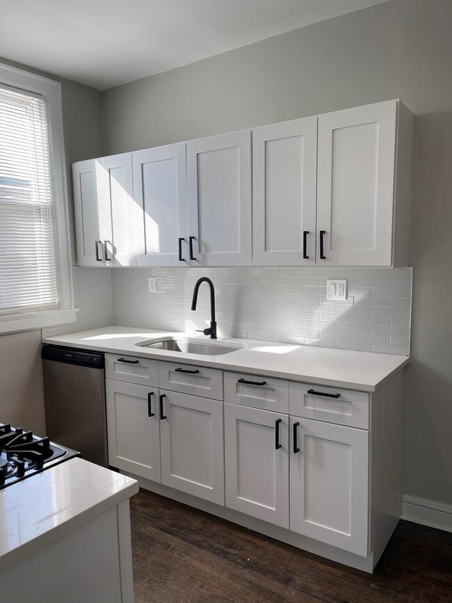 130 N Addison Ave unit 3, Elmhurst, IL 60126 - photo 7