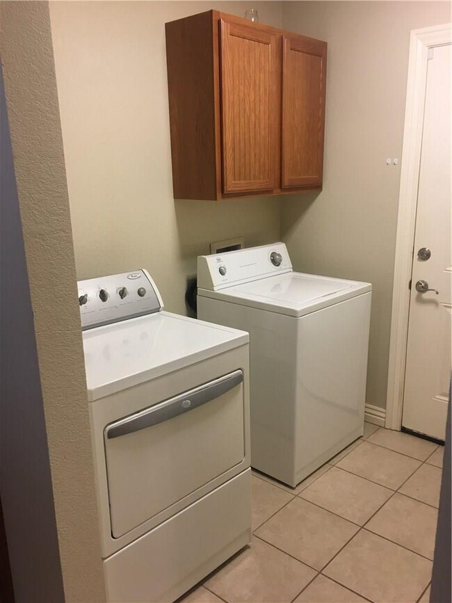 900 S Wood Ave, Fayetteville, AR 72701 - photo 5