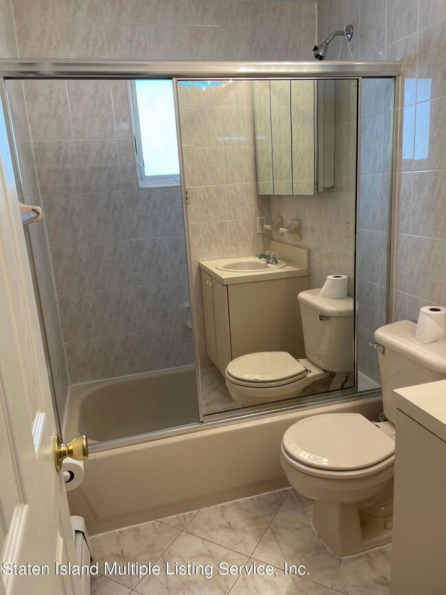 163 Fabian St unit 2, Staten Island, NY 10312 - photo 4