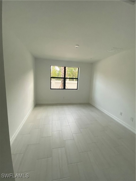 7646 Rockefeller Dr, Naples, FL 34119 - photo 2