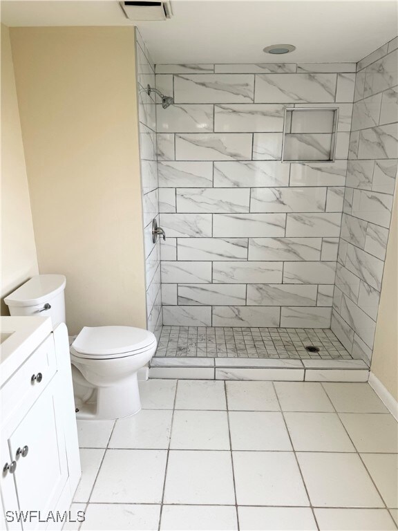 124 Cypress Way E unit E3, Naples, FL 34110 - photo 6