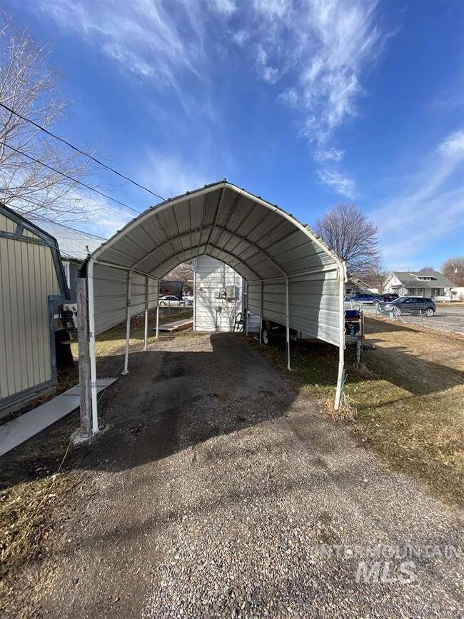 1651 Oakley Ave, Burley, ID 83318 - photo 7