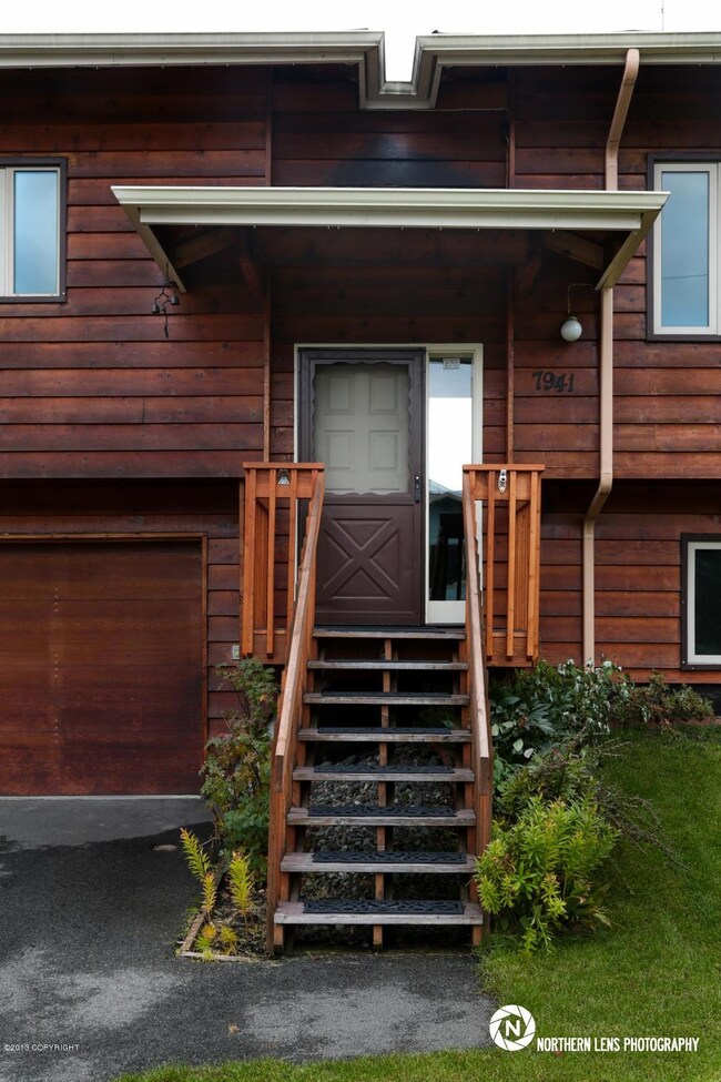 3_Exterior_Entrance