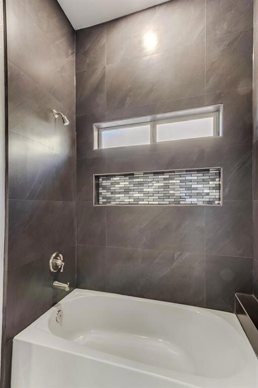 13510 Hazelwood St, Horizon City, TX 79928 - photo 7