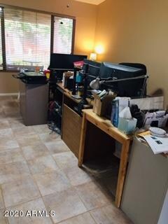 Dining room/office