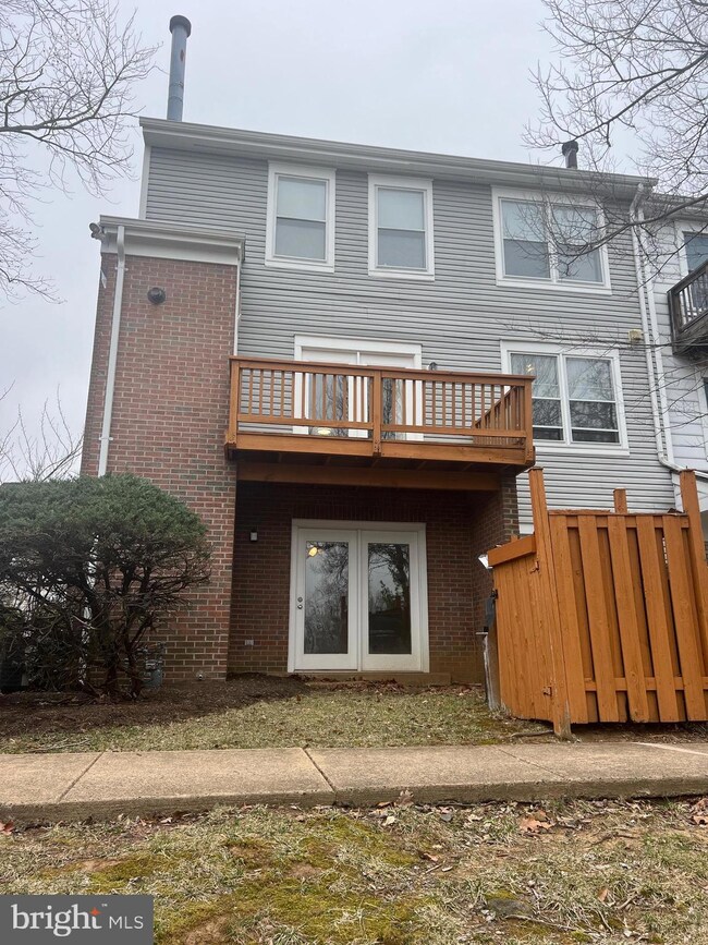 7875 Apache Ridge Ct, Manassas, VA 20109 - photo 3