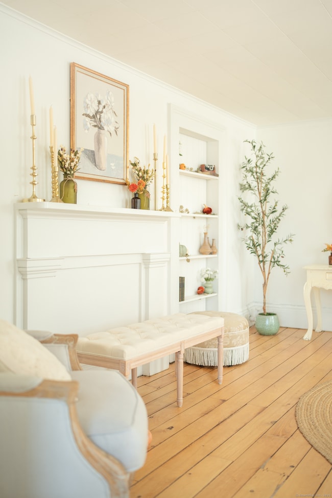 2239 Main St unit 2, Glastonbury, CT 06033 - photo 5