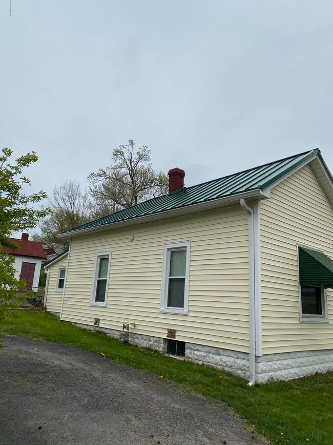 6001 Bardstown Rd, Louisville, KY 40291 - photo 3