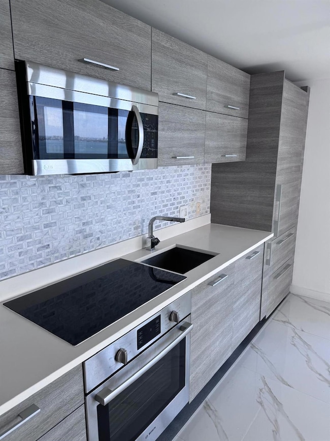 Paraiso I : Paraiso Bay unit 2507, Miami, FL 33137 - photo 2