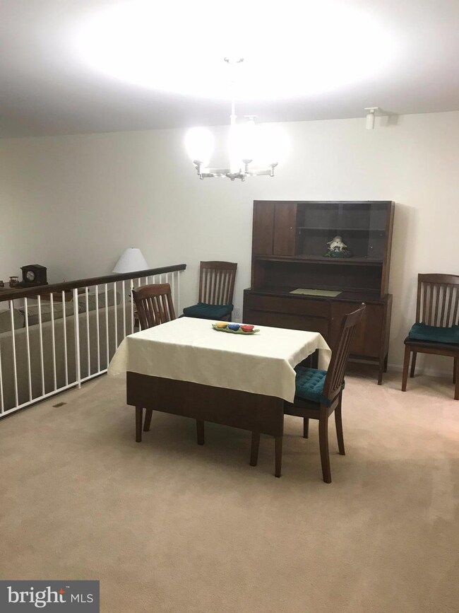 7759 Jewelweed Ct, Springfield, VA 22152 - photo 6