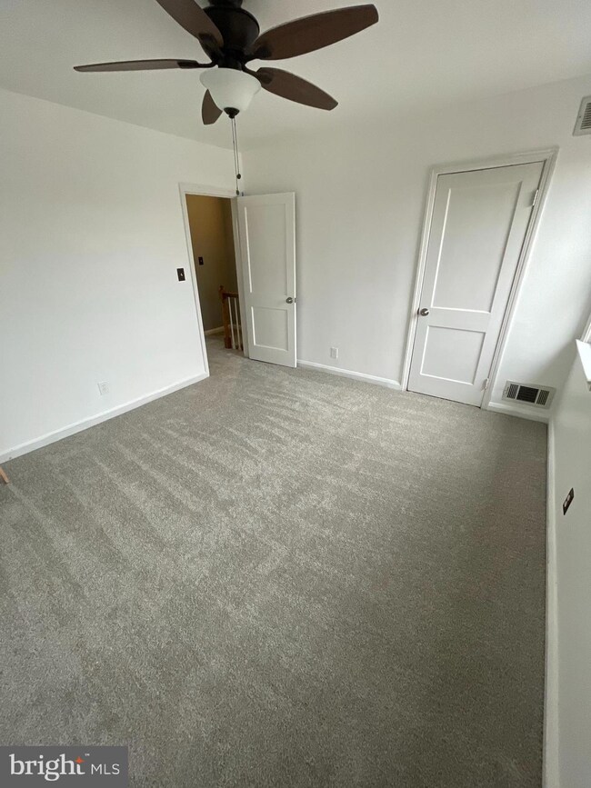 3406 Dunran Rd, Dundalk, MD 21222 - photo 6