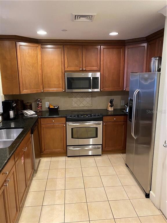 1350 Centre Court Ridge Dr unit 203, Reunion, FL 34747 - photo 7