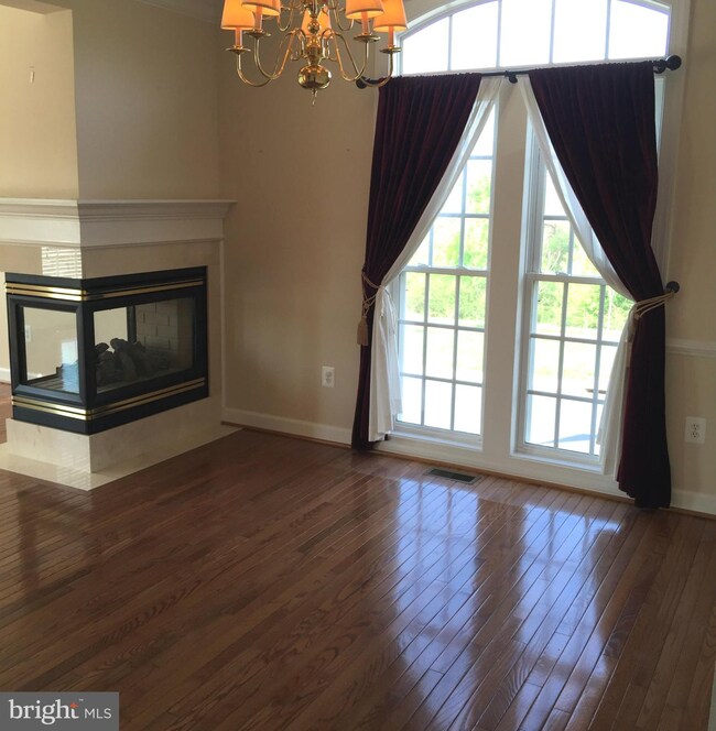 12889 Murphy Grove Terrace, Clarksburg, MD 20871 - photo 6