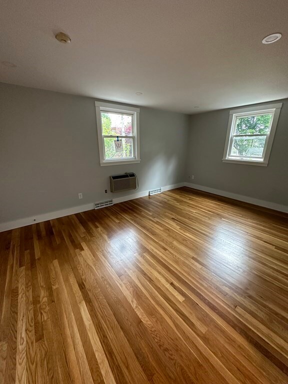 43 N Emerson St unit 1, Wakefield, MA 01880 - photo 7