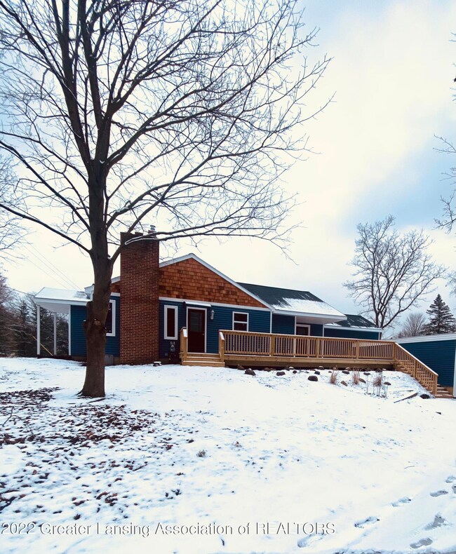 2316 Forest Rd, Lansing, MI 48910 - photo 3