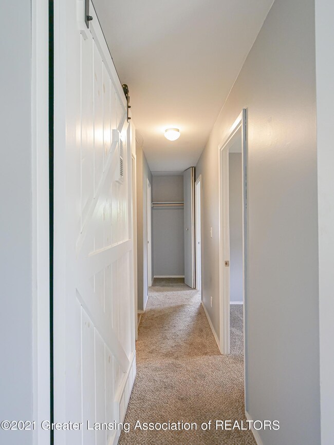 3003_Hillcrest_St-7