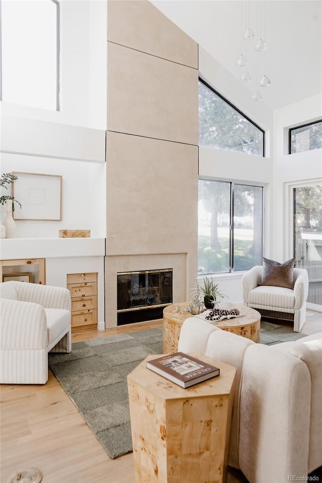 Venetian Plaster Gas Fireplace