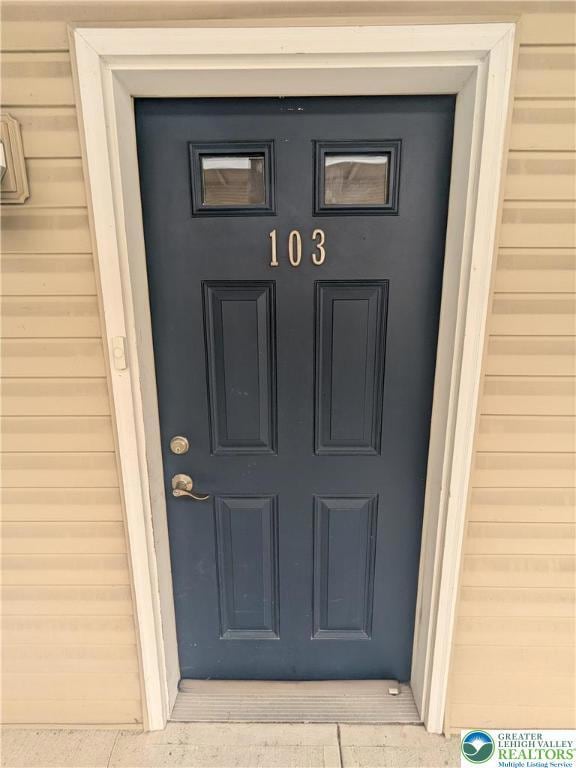 252 N Walnut St unit 103, Bath, PA 18014 - photo 2