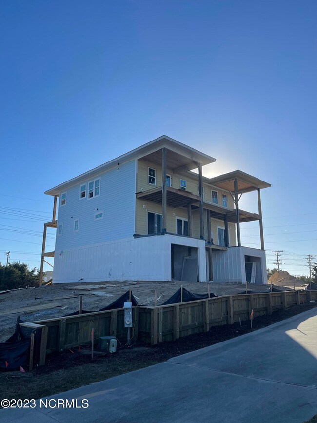 Sound Side Elevation