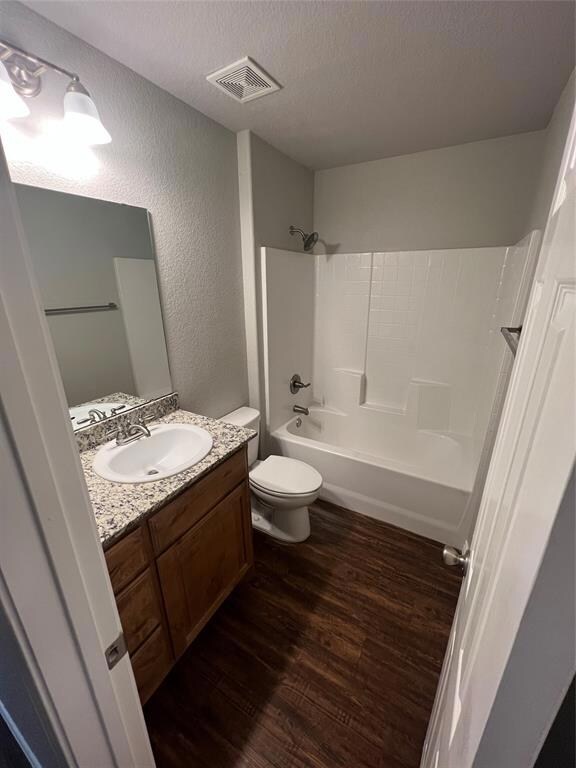 1512 N Anglin St, Cleburne, TX 76031 - photo 6