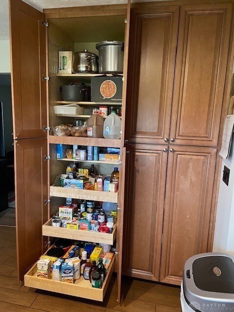 Slide out pantry closet