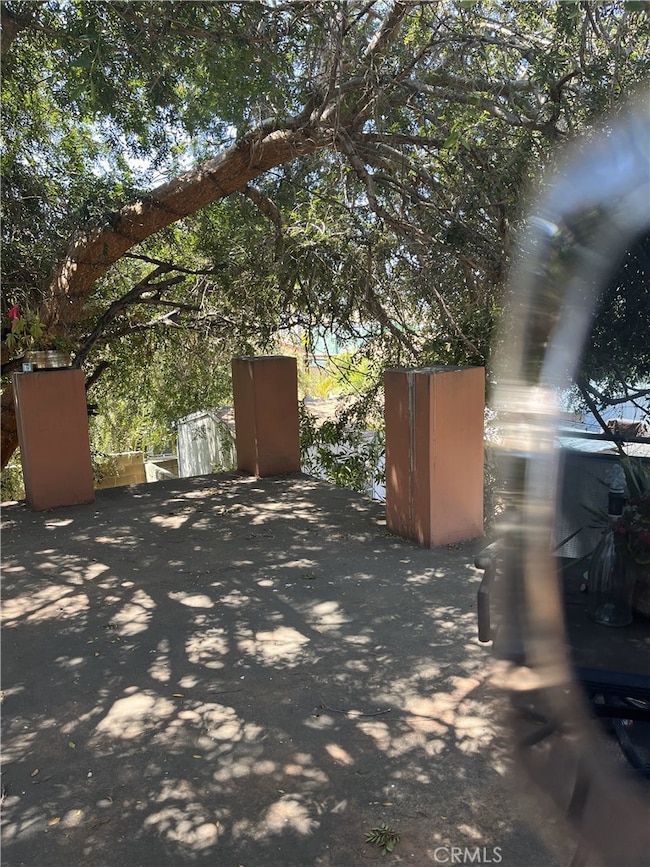 910 W Palmer St, Compton, CA 90220 - photo 7