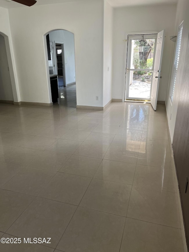 241 E Corte Rancho Encanto, Sahuarita, AZ 85629 - photo 5