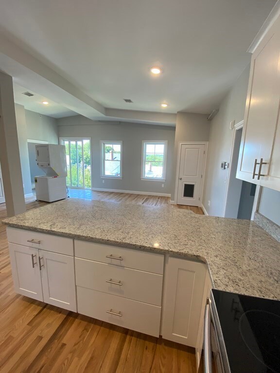 20 Locust St unit 208, Danvers, MA 01923 - photo 2