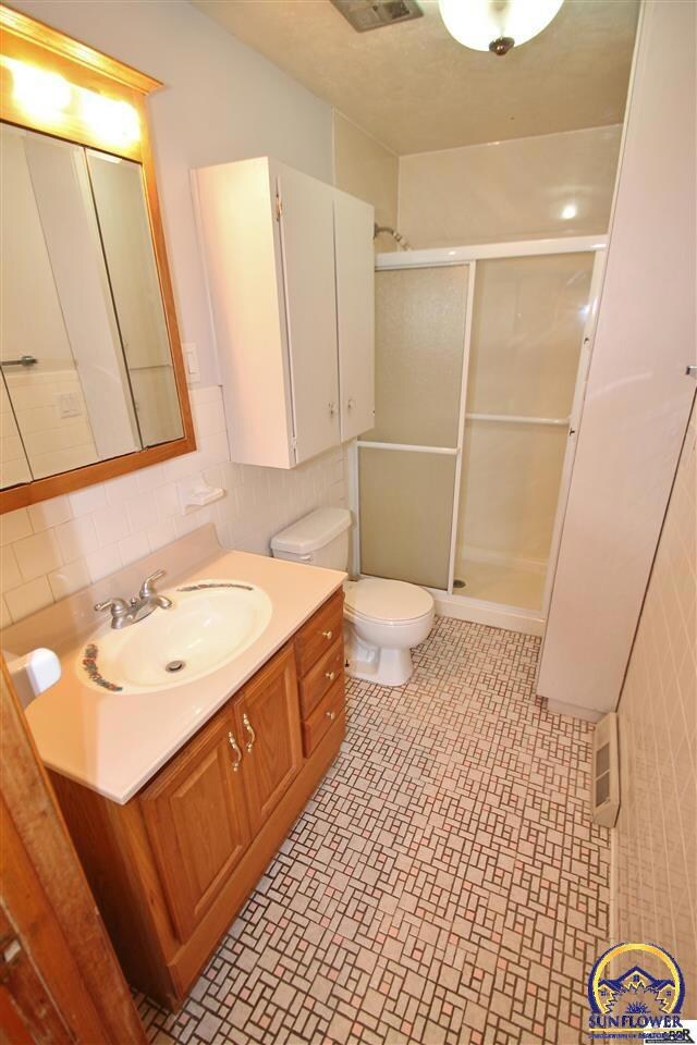 206 E 1st St, Hoyt, KS 66440 - photo 6