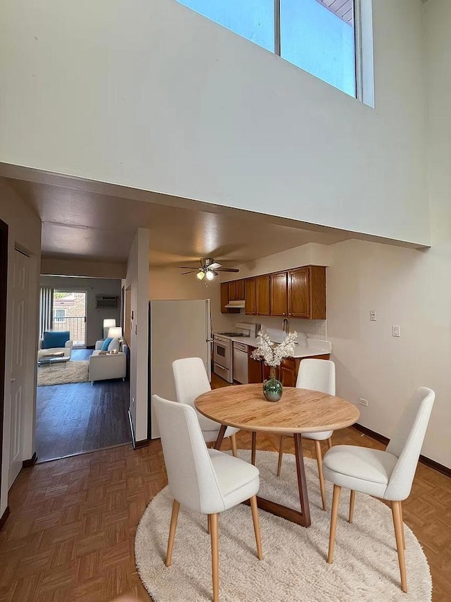 490 Pleasant Run Dr unit F, Wheeling, IL 60090 - photo 4