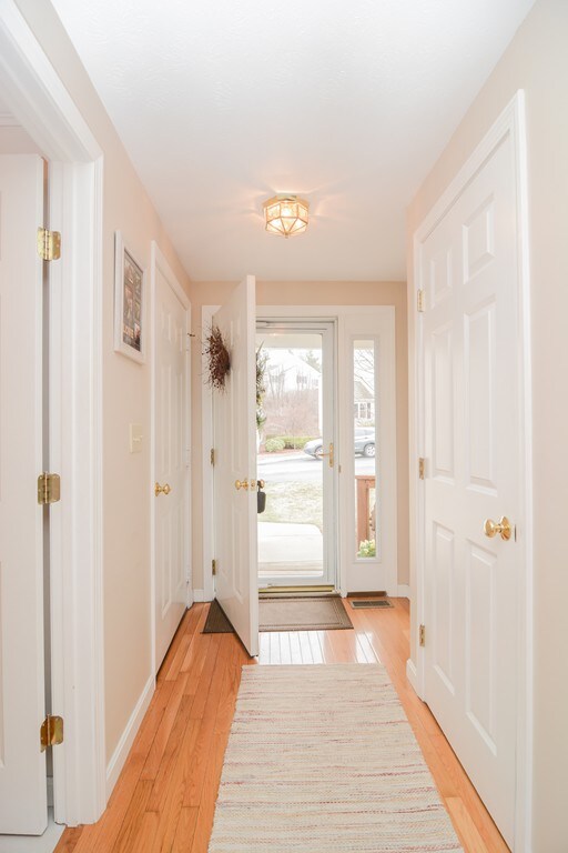 61 Green Briar Rd, Fitchburg, MA 01420 - photo 3