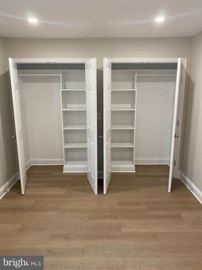 120 W 4th Ave unit 4, Ranson, WV 25438 - photo 5