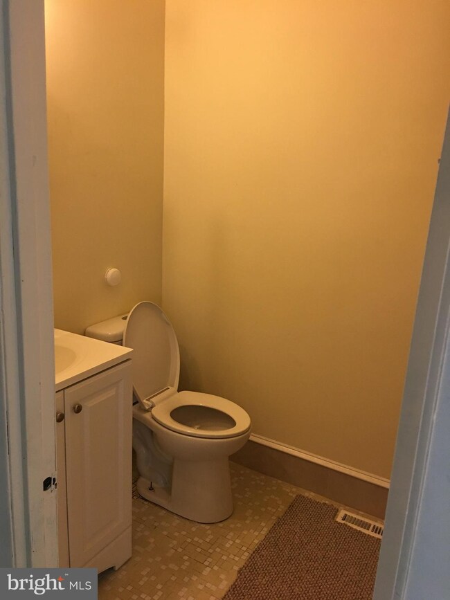 1580 Harford Square Dr, Edgewood, MD 21040 - photo 7