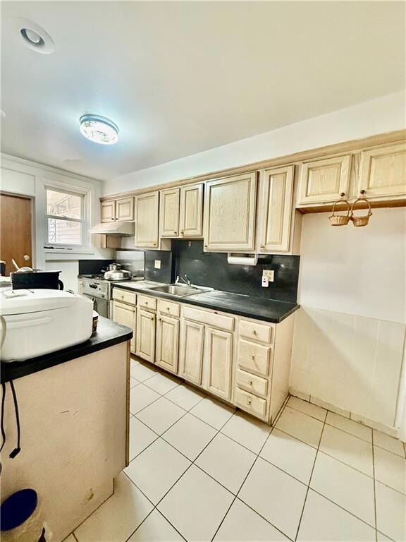 143 Bay 7th St, Brooklyn, NY 11228 - photo 4