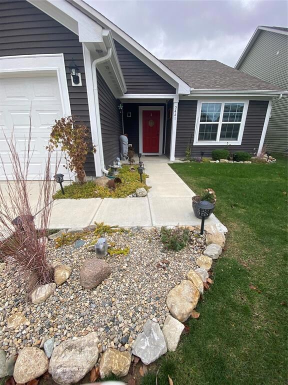 2441 Bristol Dr, Franklin, IN 46131 - photo 5