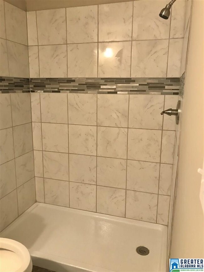 1828 Lyle Cir, Birmingham, AL 35235 - photo 6