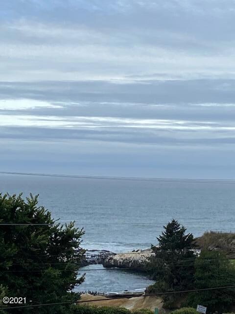 71 Lane ocean