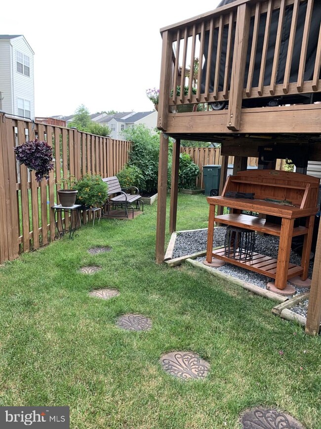 8775 Dunstable Loop, Bristow, VA 20136 - photo 6