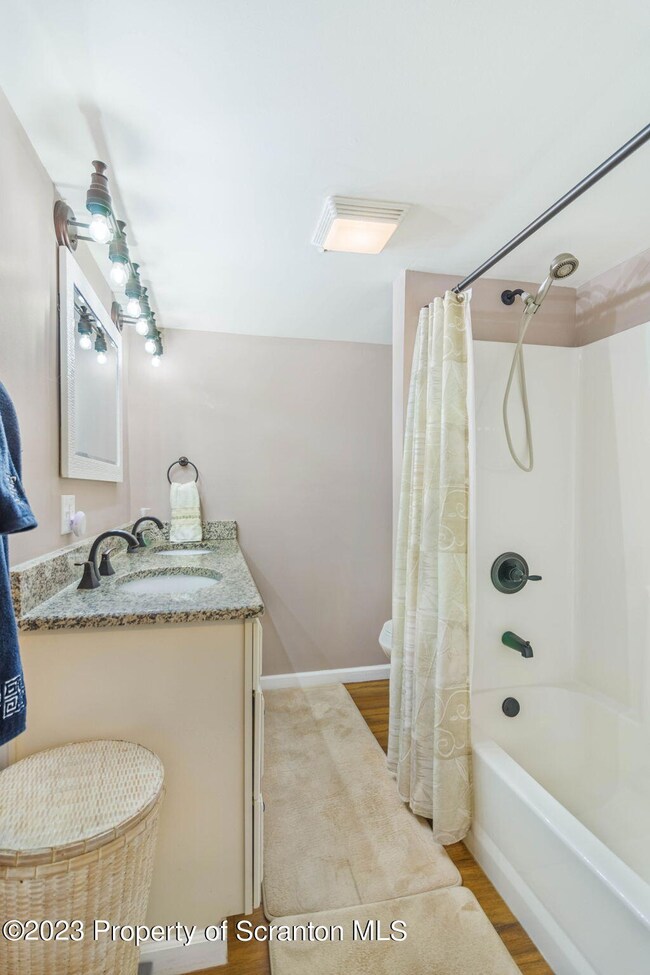 513 von Bergen St, Old Forge, PA 18518 - photo 7