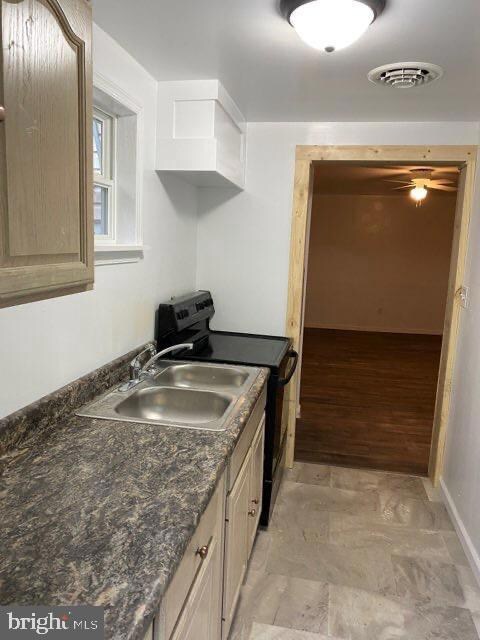 1499 Valley Rd unit D, Berkeley Springs, WV 25411 - photo 5