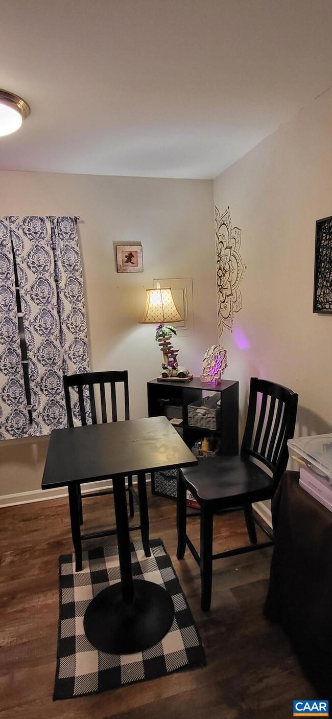 1520 Villa Terrace unit F, Charlottesville, VA 22903 - photo 6