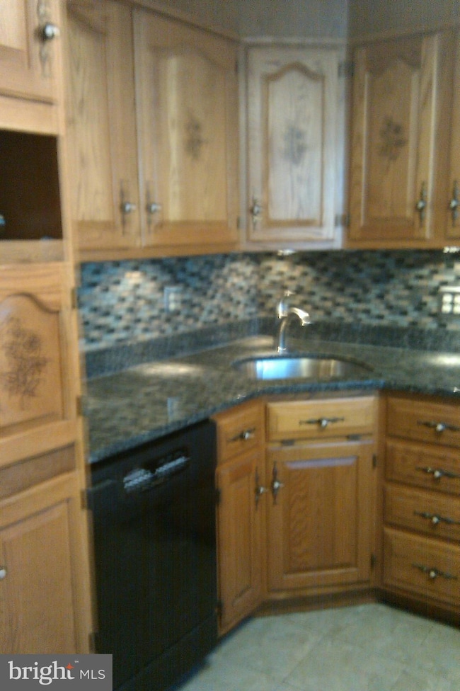 5300 Ludlow Dr, Temple Hills, MD 20748 - photo 5