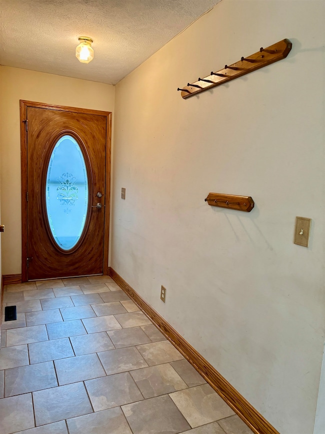 1519 Ruby St, Belvidere, IL 61008 - photo 3