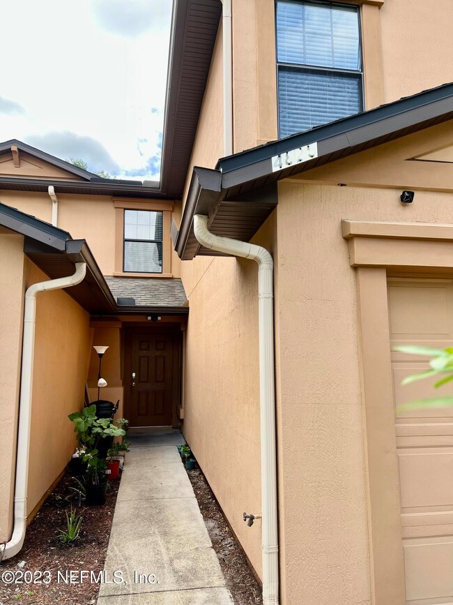 4825 Playschool Dr, Jacksonville, FL 32210 - photo 2