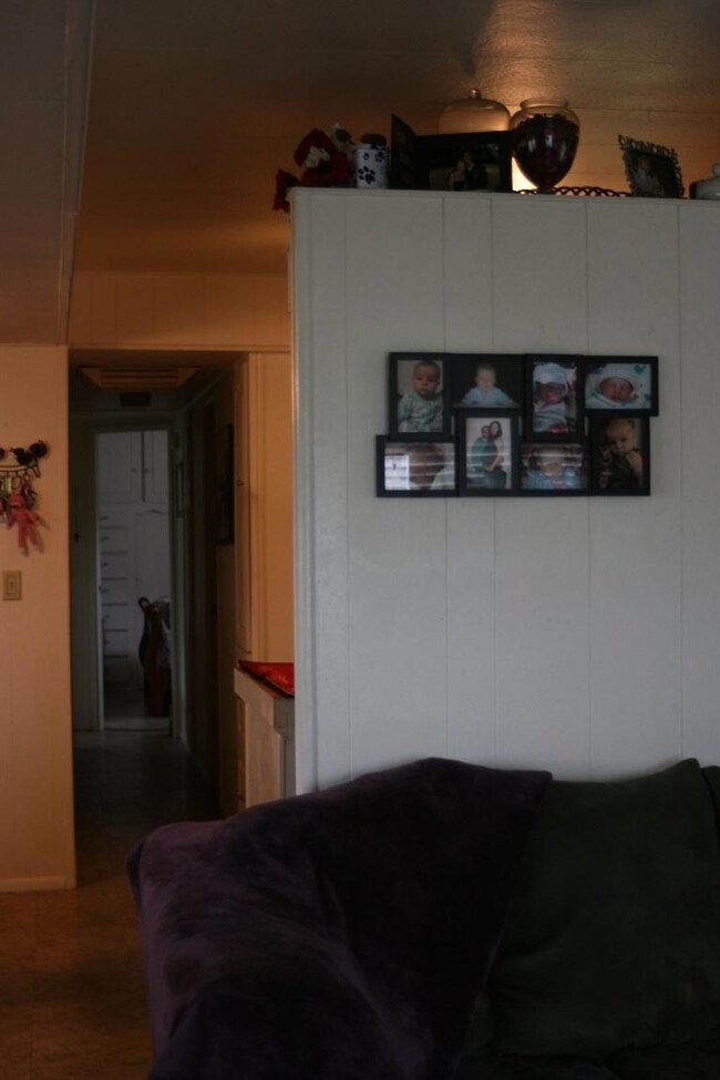 9751 Blackwell Rd, Central Point, OR 97502 - photo 4