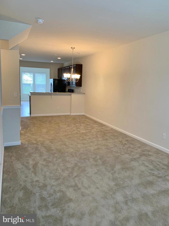 17003 Gibson Mill Rd, Dumfries, VA 22026 - photo 4