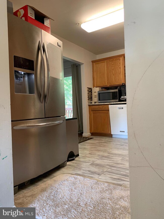 6108 Modupeola Way, Capitol Heights, MD 20743 - photo 4