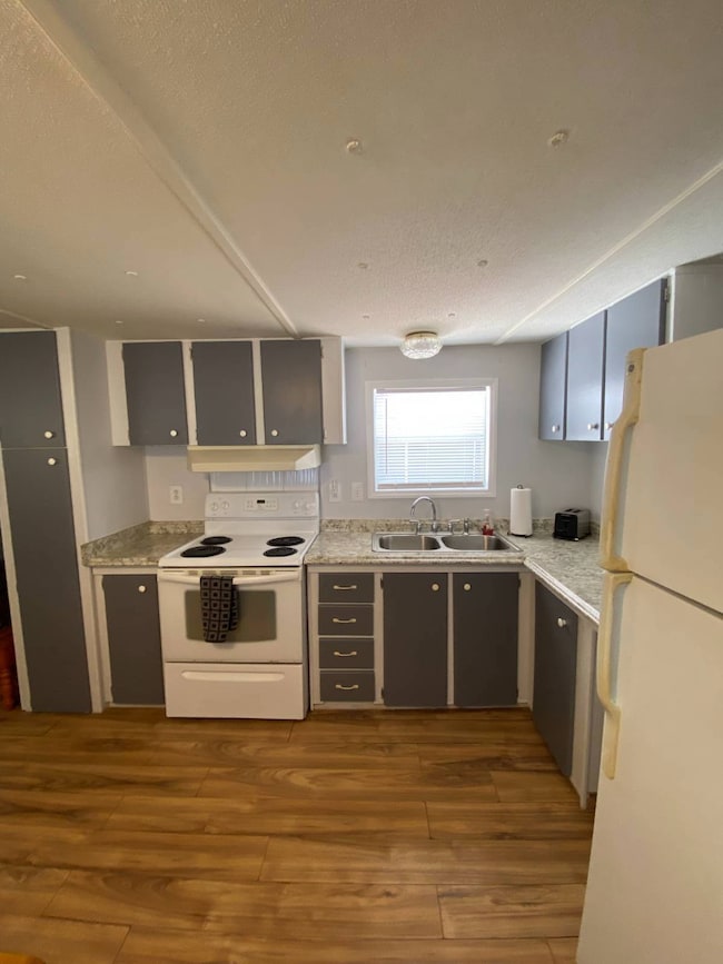 1712 Gangway Loop unit 235, Ruskin, FL 33570 - photo 7