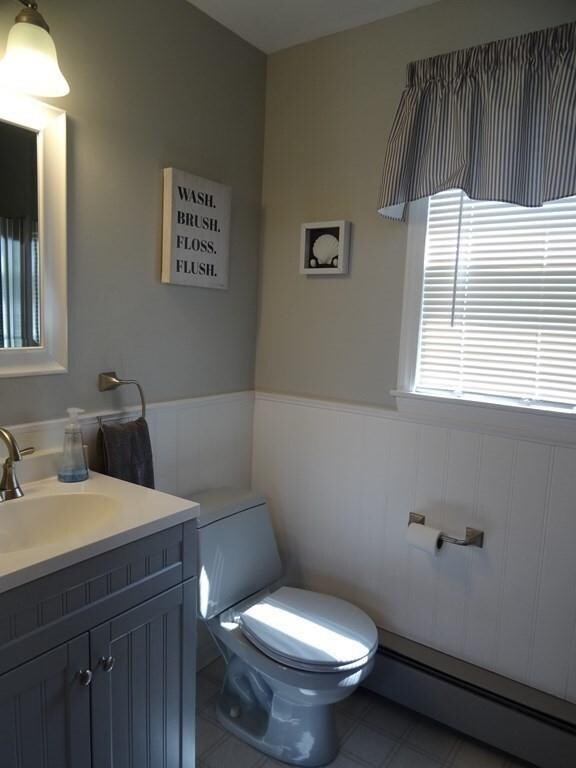 25 Kerry Craig Cir, Northborough, MA 01532 - photo 5