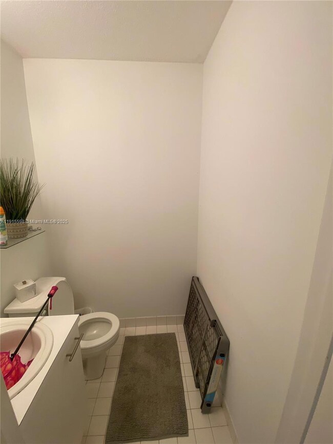 6245 SW Kendale Lakes Cir unit 209, Miami, FL 33183 - photo 6